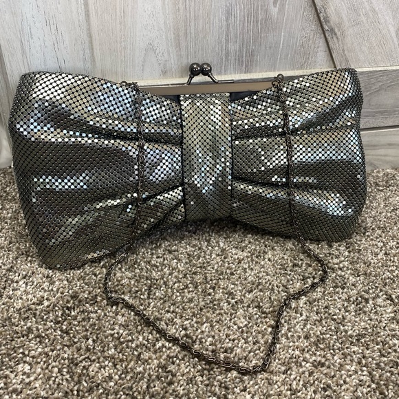 Lulu Townsend Gray Silver Metallic Chainmail Cocktail Evening Bag Clutch - Picture 3 of 10